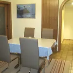 Tillian Apartment